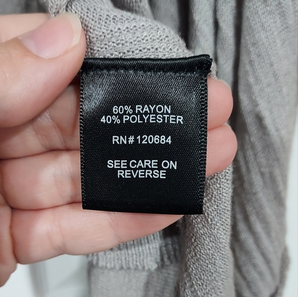 Torrid Taupe Slub Cardigan Drape Front Sweater in Size 3 /22-24 - Picture 9 of 11